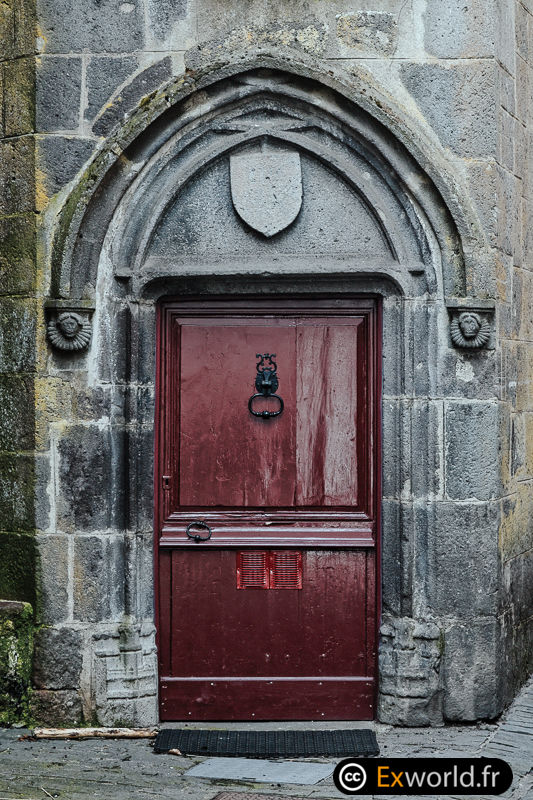 The door 2