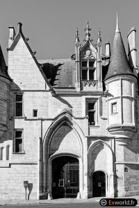 Hotel de Sens
